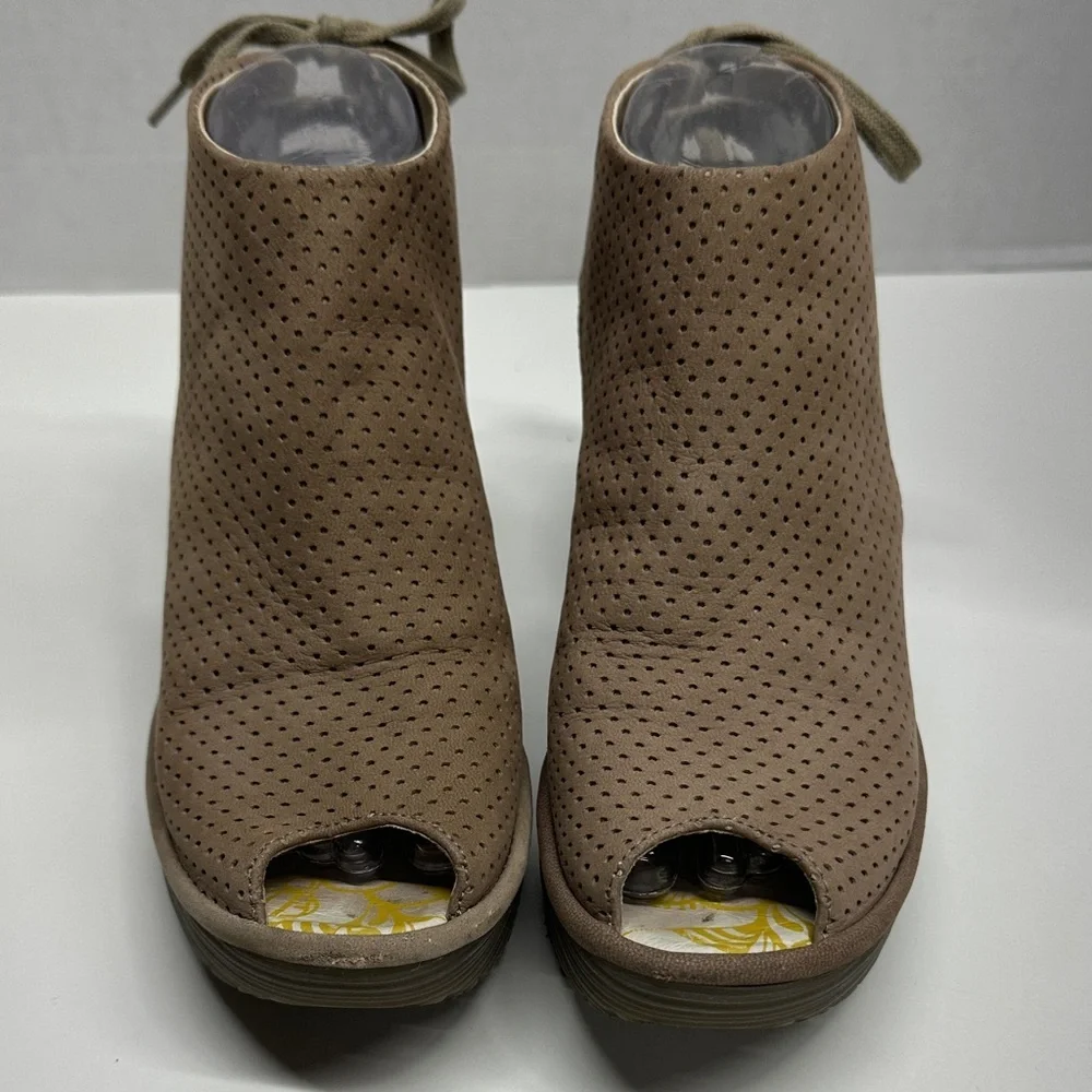 Fly London Ypul Wedges Sandals Peep Toe Suede Laser Cut Lace Up Shoes Tan Size 7